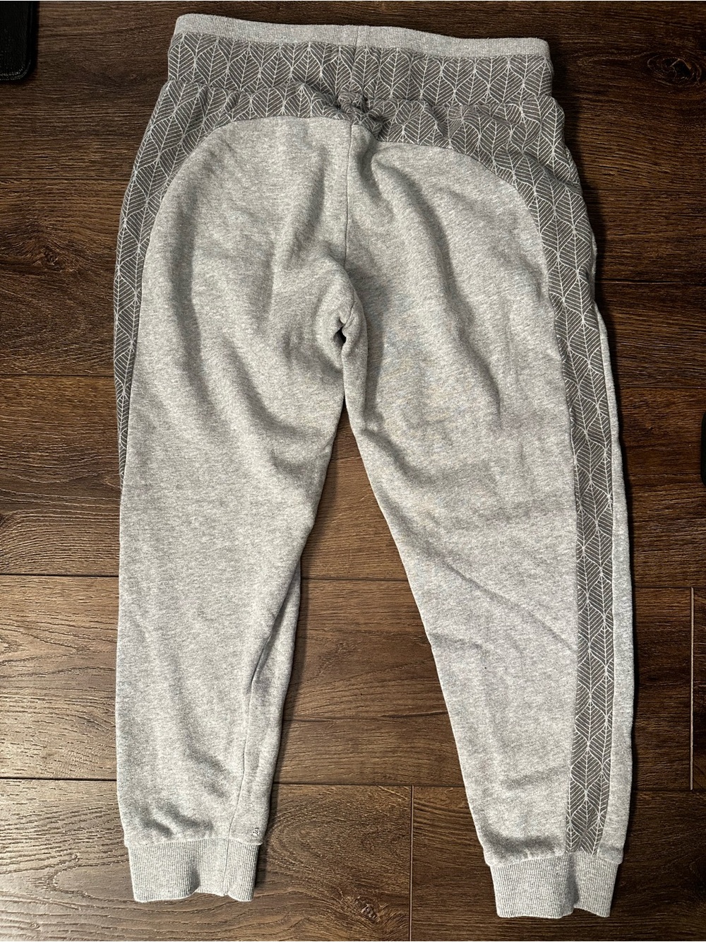 FLAW - Happy Earth Gray Fleece Joggers - Picture 2 of 5